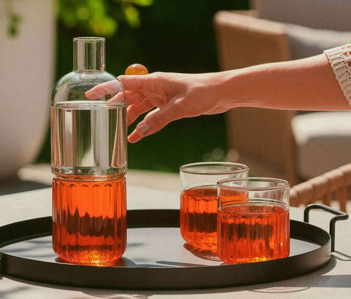 Outdoor Borosilicate modern carafe and glass set - lollygag