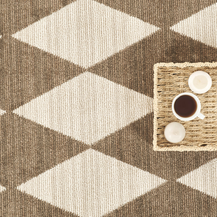 Evelyn Harlequin Diamond Brown Rug