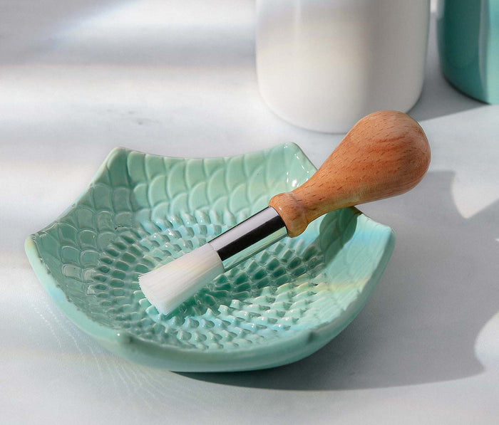 Ceramic green Grater Set with Brush