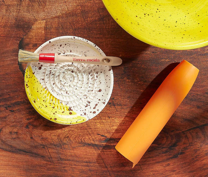 Handmade Cinnamon Spackle Large Ceramic Serving Bowl - Lollygag